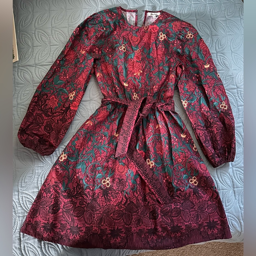 Celina moon dress. Size XS.